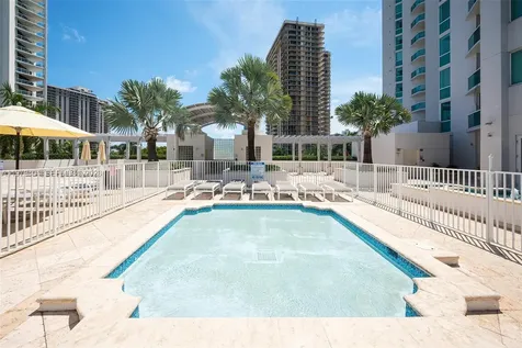 19400 Turnberry Way Aventura FL 33180
