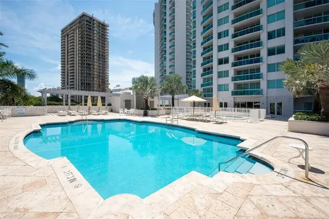 19400 Turnberry Way Aventura FL 33180