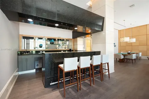 19400 Turnberry Way Aventura FL 33180