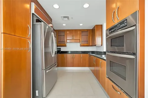 19400 Turnberry Way Aventura FL 33180