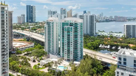 19400 Turnberry Way Aventura FL 33180