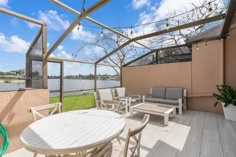 1305 NW 122nd Terrace Pembroke Pines FL 33026