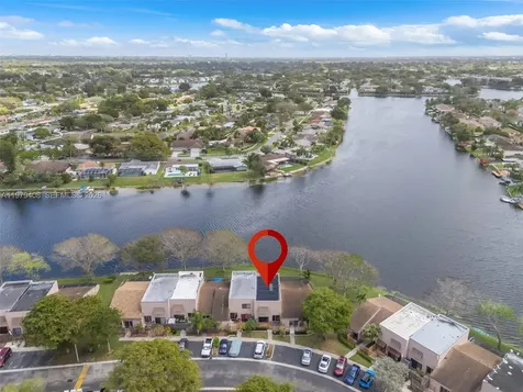 1305 NW 122nd Terrace Pembroke Pines FL 33026