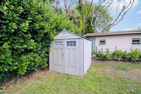 7325 SW 98th Court Miami FL 33173