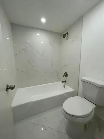 3800 N Hills Drive Hollywood FL 33021