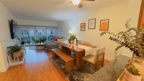 483 N Pine Island Road Plantation FL 33324
