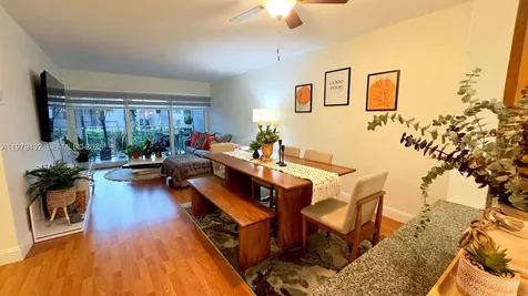 483 N Pine Island Road Plantation FL 33324