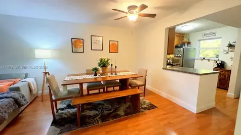 483 N Pine Island Road Plantation FL 33324