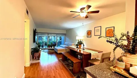 483 N Pine Island Road Plantation FL 33324