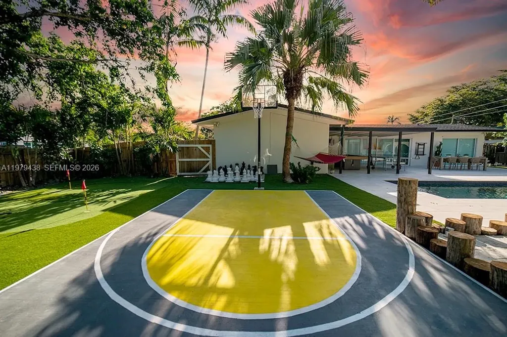 18800 Belmont Drive Cutler Bay FL 33157