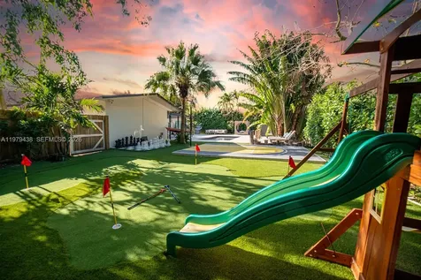18800 Belmont Drive Cutler Bay FL 33157