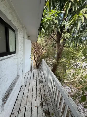 5451 6th Avenue Miami FL 33127