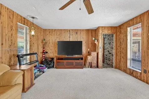 8261 SW 186th Street Cutler Bay FL 33157