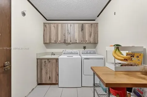 8261 SW 186th Street Cutler Bay FL 33157