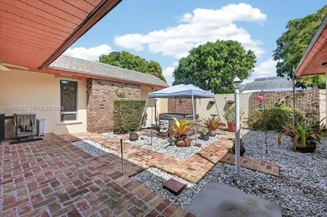 8261 SW 186th Street Cutler Bay FL 33157