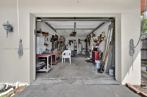 8261 SW 186th Street Cutler Bay FL 33157