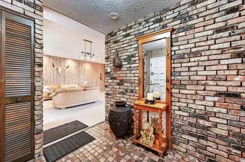 8261 SW 186th Street Cutler Bay FL 33157