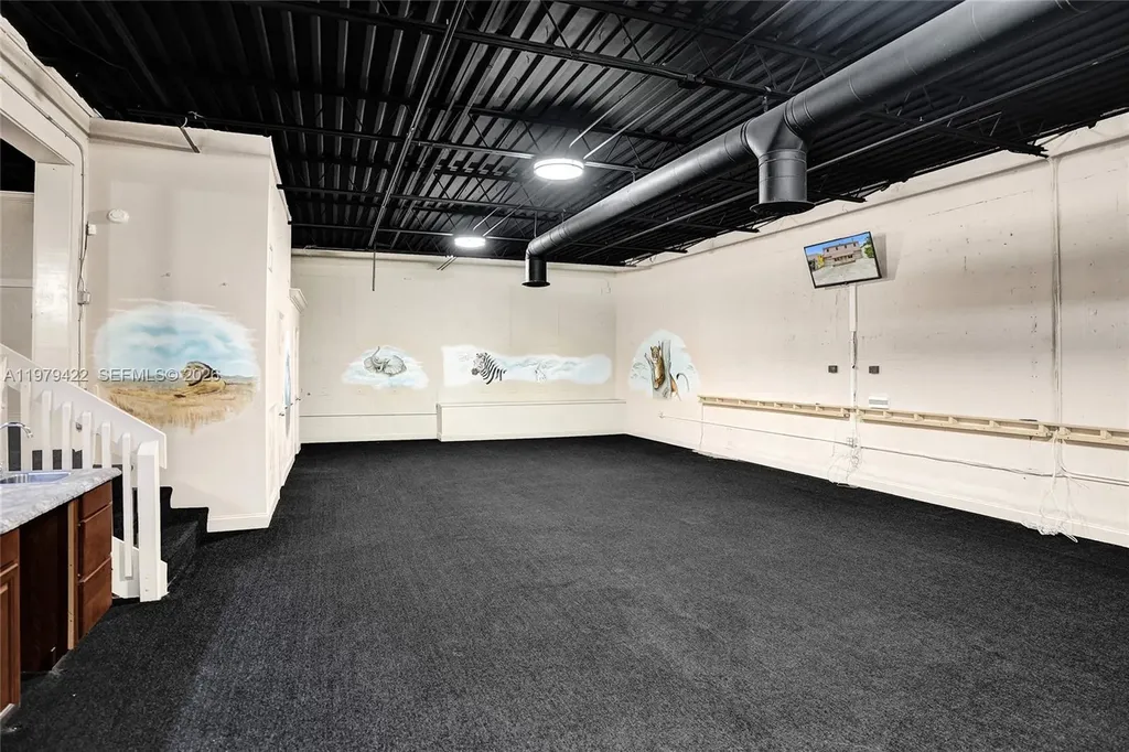 1143 NE 7th Avenue Fort Lauderdale FL 33304