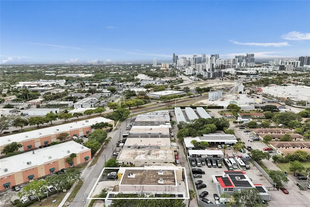 1143 NE 7th Avenue Fort Lauderdale FL 33304
