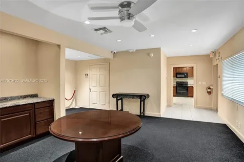 1143 NE 7th Avenue Fort Lauderdale FL 33304