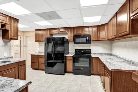1143 NE 7th Avenue Fort Lauderdale FL 33304