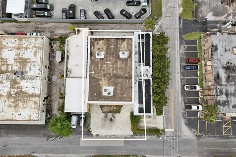 1143 NE 7th Avenue Fort Lauderdale FL 33304
