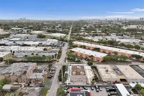 1143 NE 7th Avenue Fort Lauderdale FL 33304