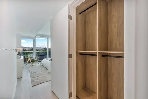 9201 E Bay Harbor Drive Bal Harbour FL 33154