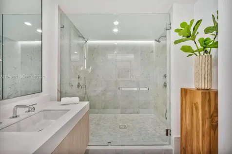 9201 E Bay Harbor Drive Bal Harbour FL 33154