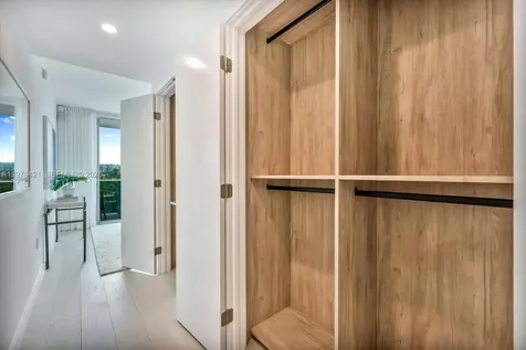 9201 E Bay Harbor Drive Bal Harbour FL 33154