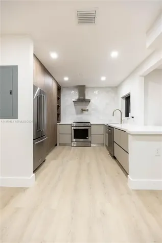6070 SW 42nd Street Miami FL 33155