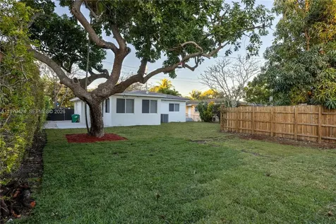 6070 SW 42nd Street Miami FL 33155