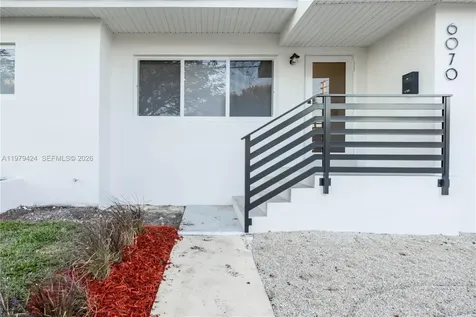 6070 SW 42nd Street Miami FL 33155
