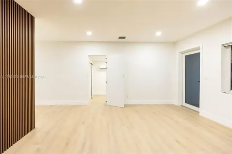 6070 SW 42nd Street Miami FL 33155