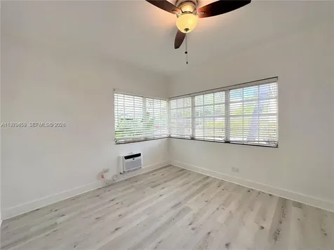 840 10th Street Miami Beach FL 33139