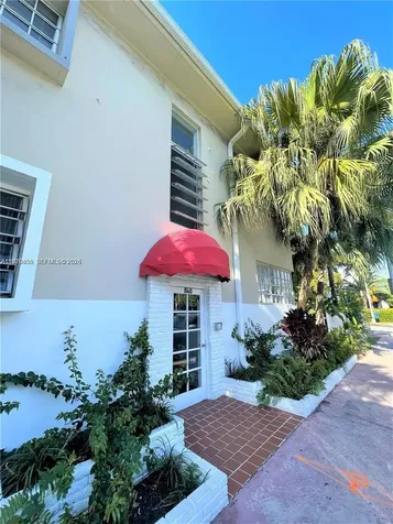 840 10th Street Miami Beach FL 33139