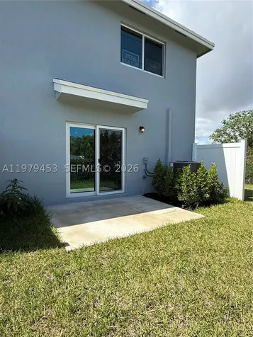671 NW 10th Court Florida City FL 33034