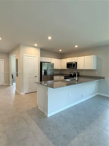 671 NW 10th Court Florida City FL 33034