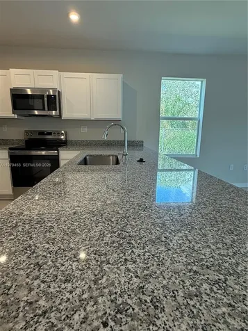 671 NW 10th Court Florida City FL 33034