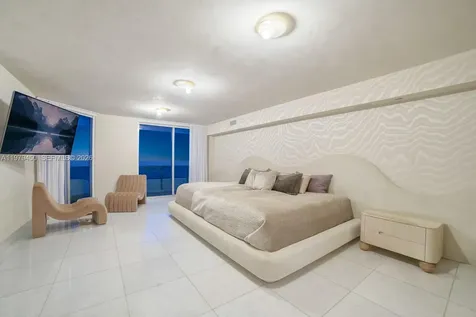 5801 Collins Avenue Miami Beach FL 33140