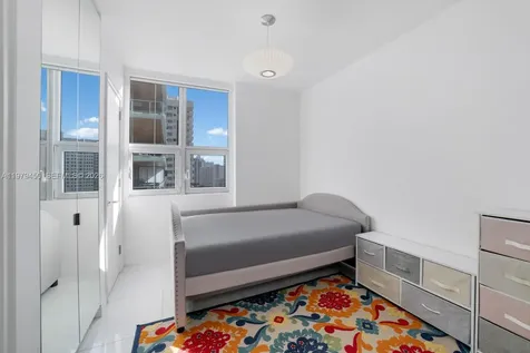 5801 Collins Avenue Miami Beach FL 33140