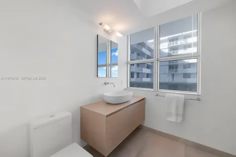 5801 Collins Avenue Miami Beach FL 33140