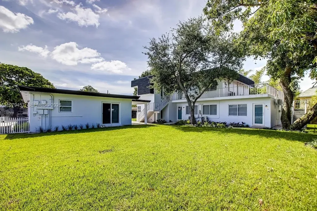 1335 NE 5th Avenue Fort Lauderdale FL 33304