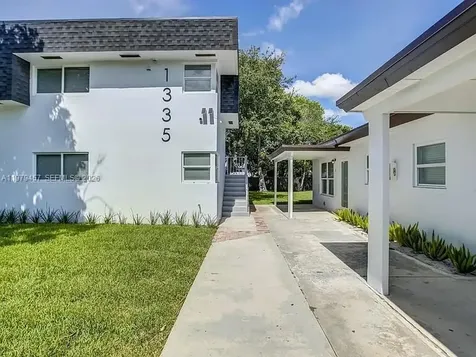 1335 NE 5th Avenue Fort Lauderdale FL 33304