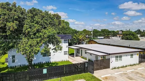 1335 NE 5th Avenue Fort Lauderdale FL 33304