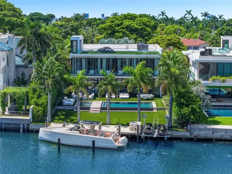 5501 Pine Tree Drive Miami Beach FL 33140