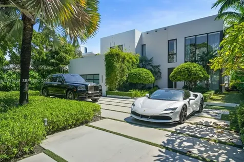 5501 Pine Tree Drive Miami Beach FL 33140