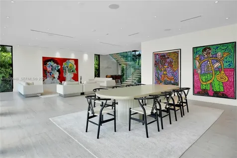 5501 Pine Tree Drive Miami Beach FL 33140