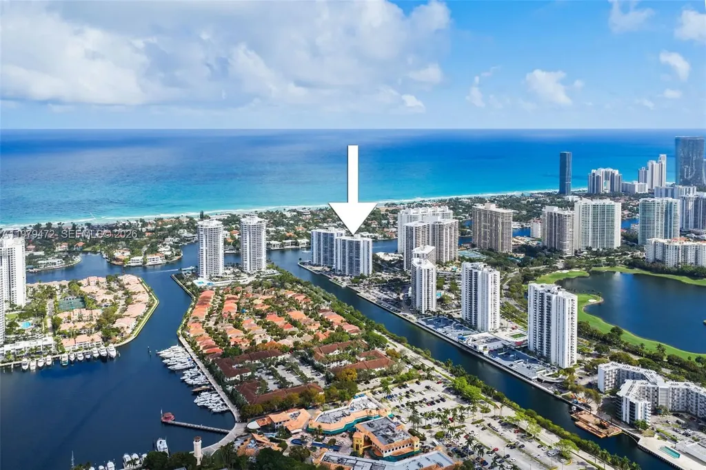 20505 E Country Club Drive Aventura FL 33180