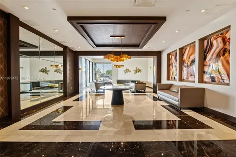 20505 E Country Club Drive Aventura FL 33180